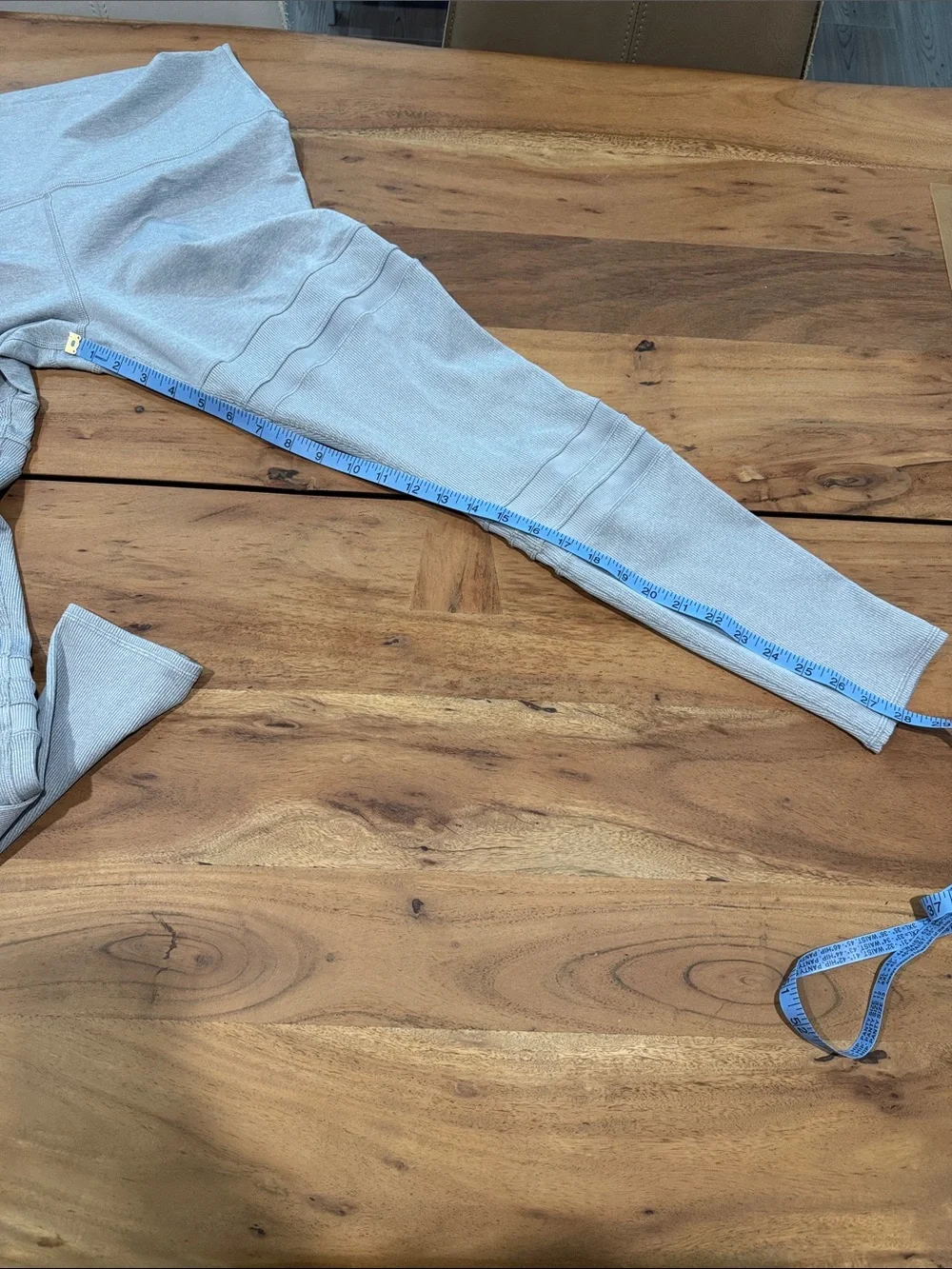 ALO Yoga Light Gray High-Waist Leggings